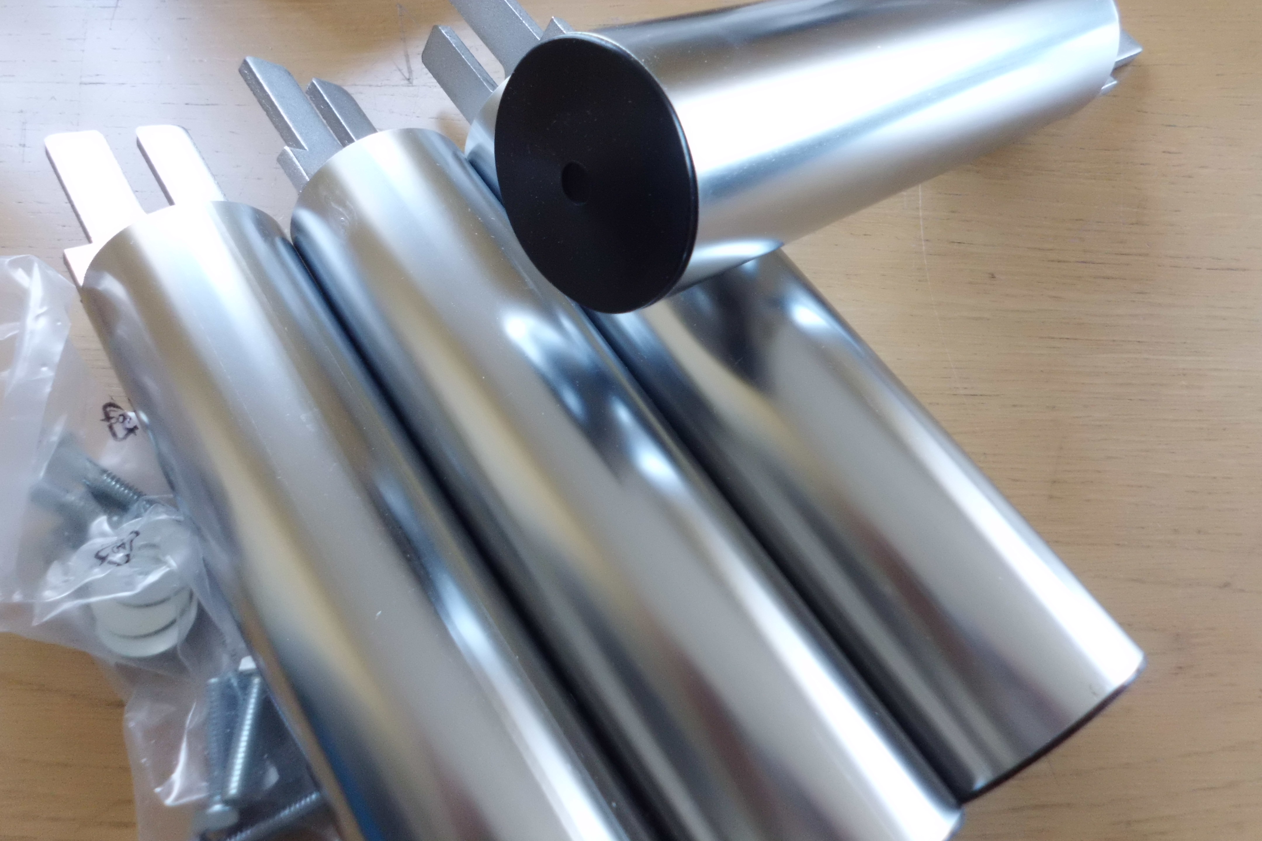 Möbelben metall - Överskottet